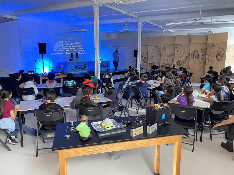 Atelier scientifique à l'école